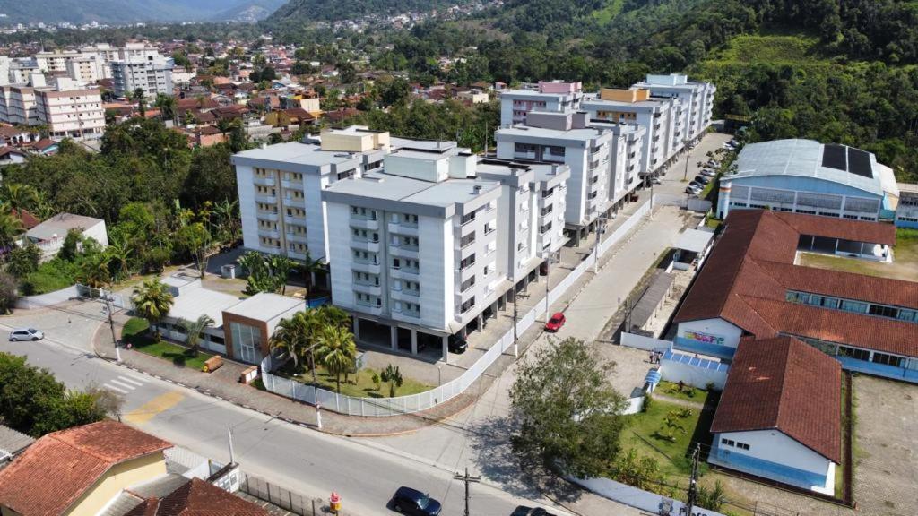 Apartment Apartamento Com Varanda Gourmet,Piscina Em Condominio Completo A 300M Da Praia Ubatuba